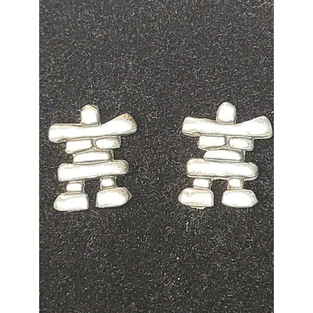 Chelsea Pewter Rock People Earrings